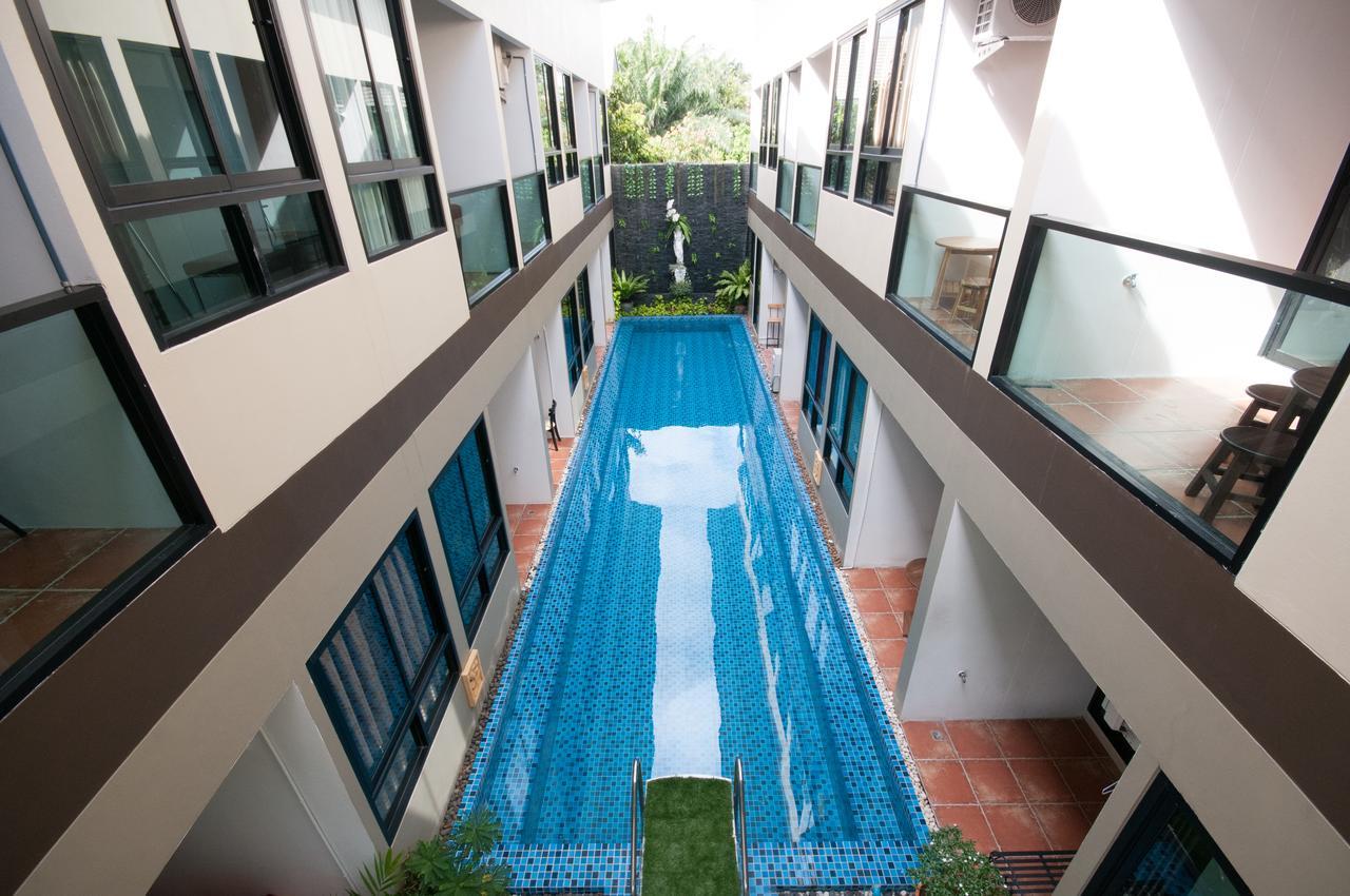 The Pool Resort Бангкок Екстер'єр фото